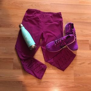 Active Capri pants